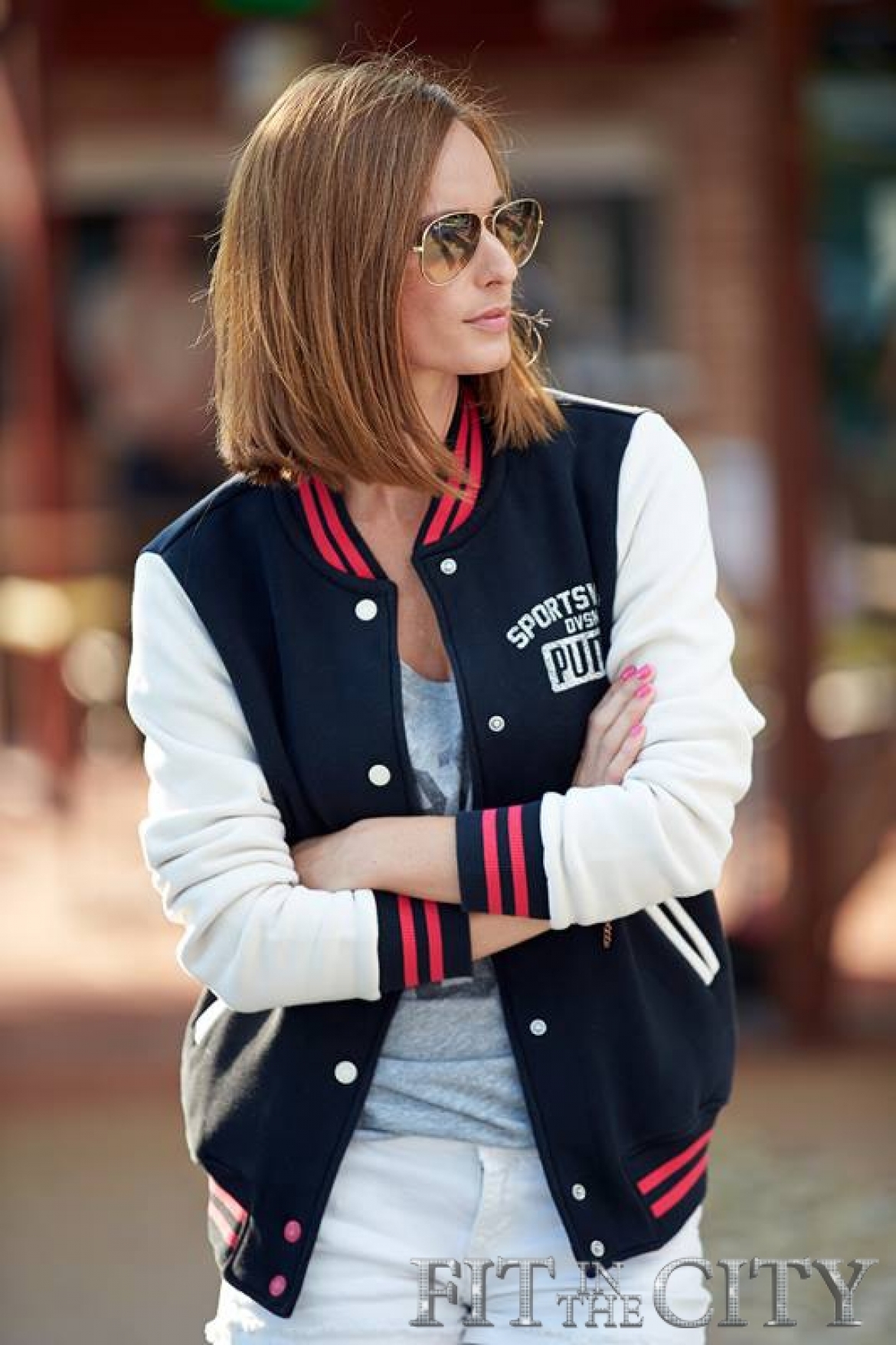 Férfidzseki nőkön a trend