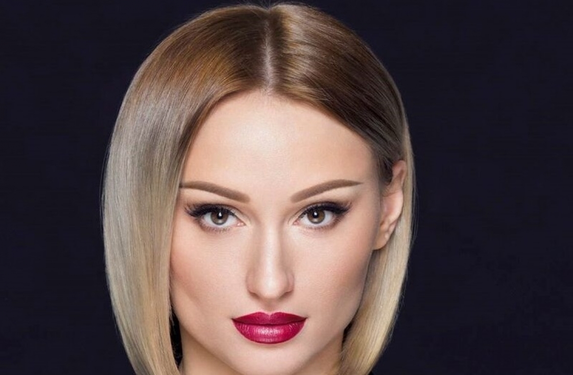 Magyarországra jön a sminktetováló világsztár